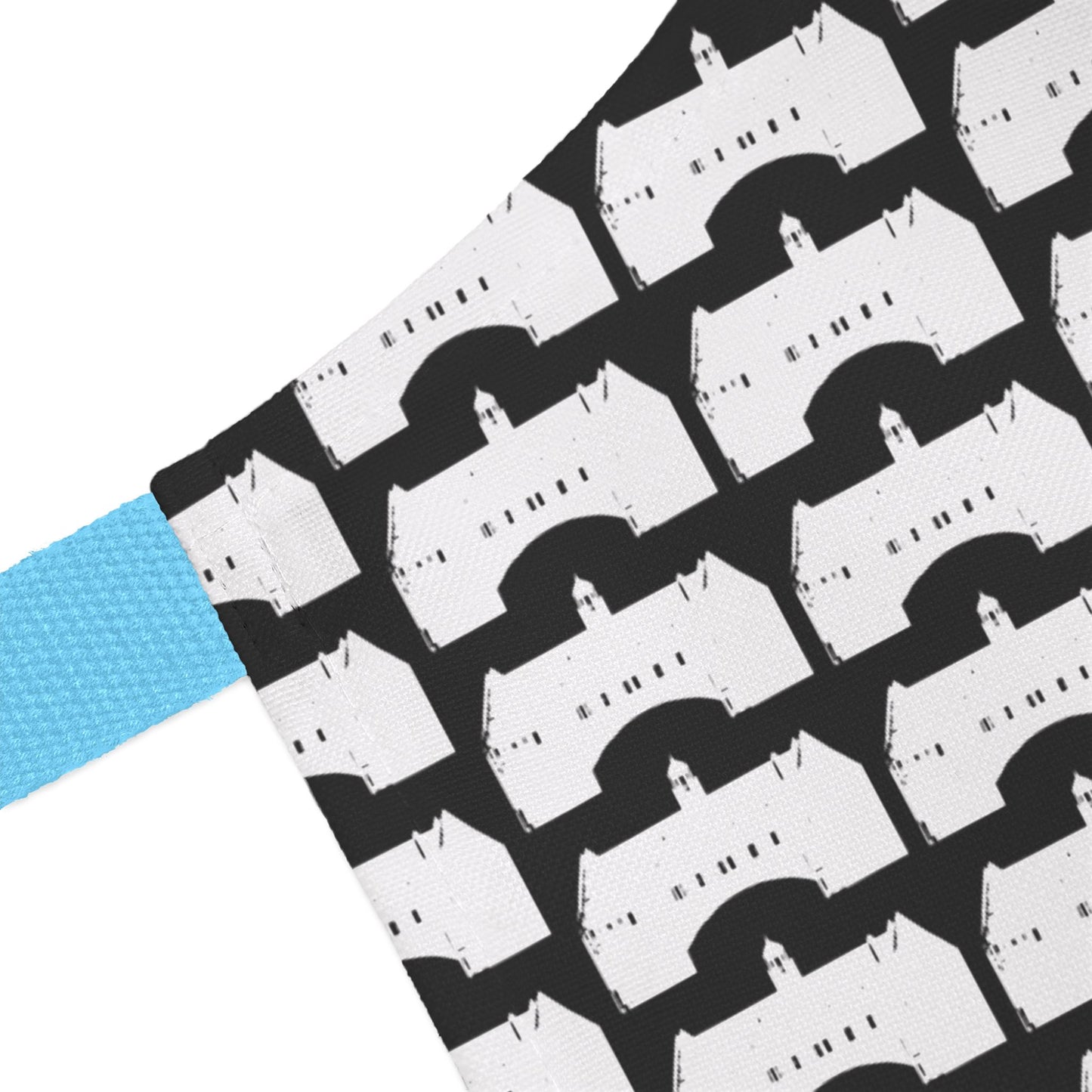 Exclusive Towers Apron, Black